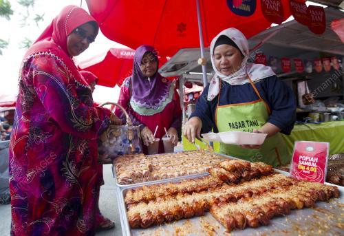 UMNO88_28112014_KARAVAN