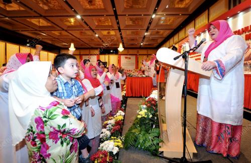 UMNO90_28112012_PUTERI_UMNO