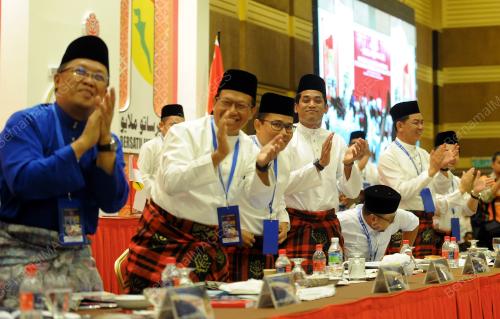 UMNO93_09122015_PEMUDA_LAGU