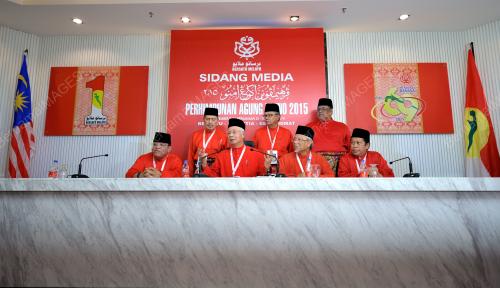UMNO94_10122015_PC
