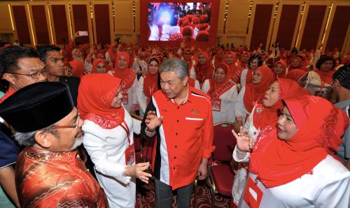UMNO96_30112016_WANITA