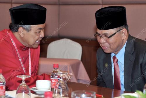 UMNO97_29112012_MORO