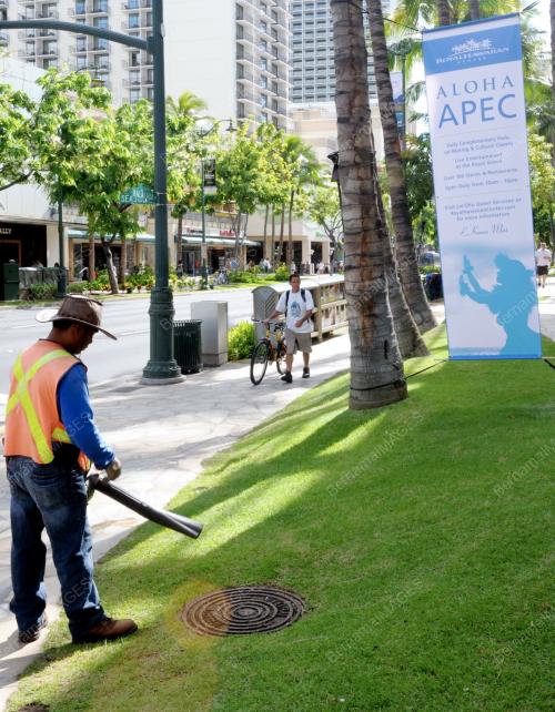 PERSIAPAN PERSIDANGAN APEC