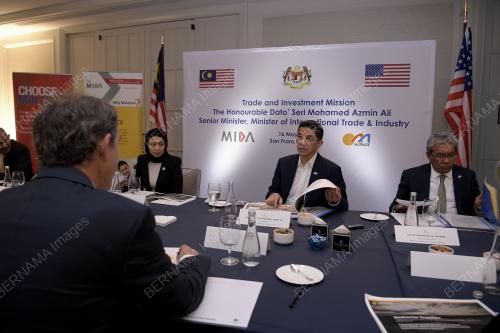 DATUK SERI MOHAMED AZMIN ALI