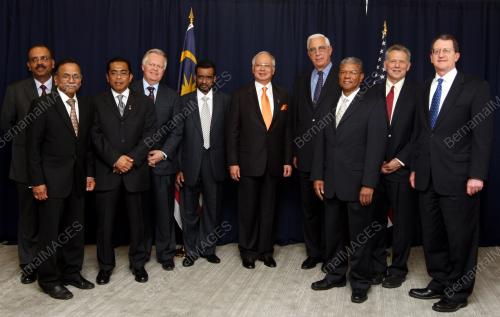 DATUK SERI MOHD NAJIB TUN ABDUL RAZAK
