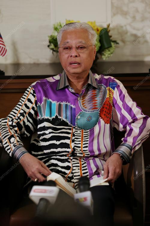 DATUK SERI ISMAIL SABRI YAAKOB