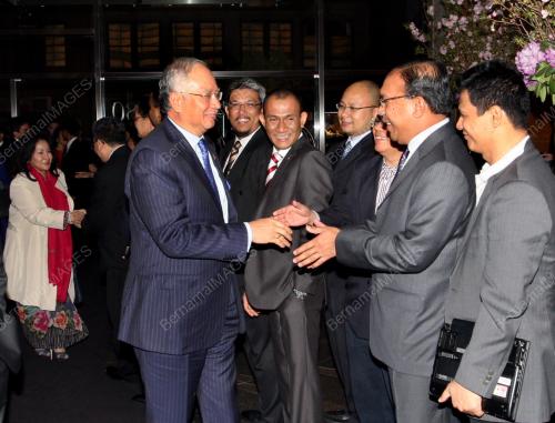DATUK SERI MOHD NAJIB TUN ABDUL RAZAK
