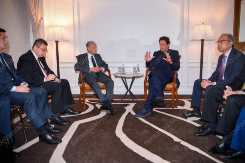 USA02_26092019_PM_BILATERAL