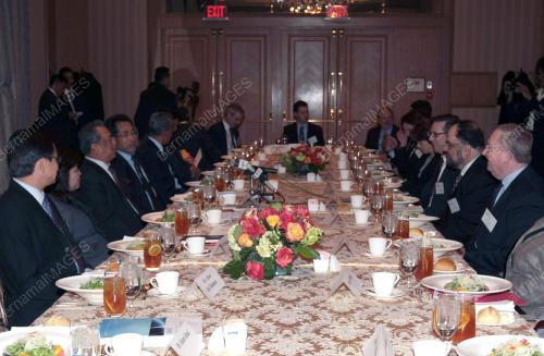 USA04_14012011_MUHYIDDIN