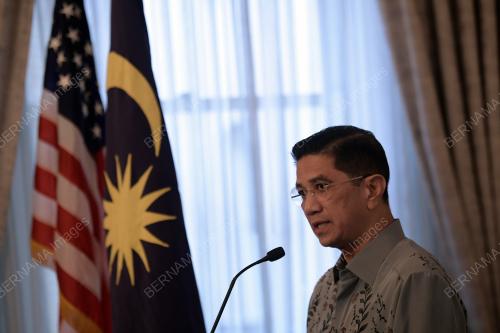DATUK SERI MOHAMED AZMIN ALI