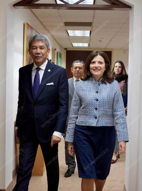 DATUK SERI MOHAMAD HASAN