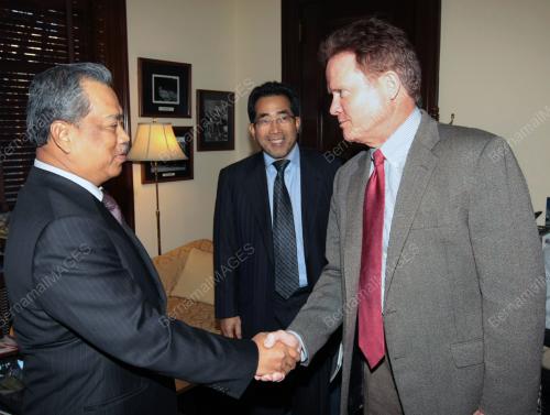 USA09_14012011_MUHYIDDIN
