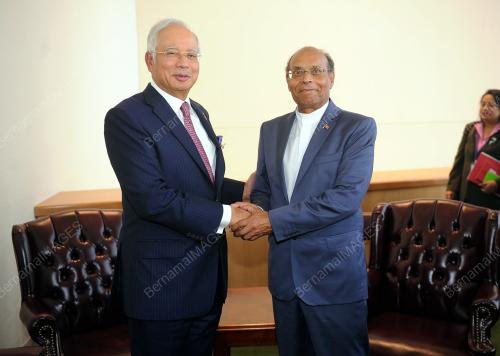 USA10_23092014_PM_TUNISIA