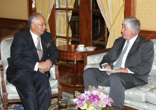 MOHD NAJIB TUN ABDUL RAZAK