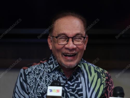 DATUK SERI ANWAR IBRAHIM
