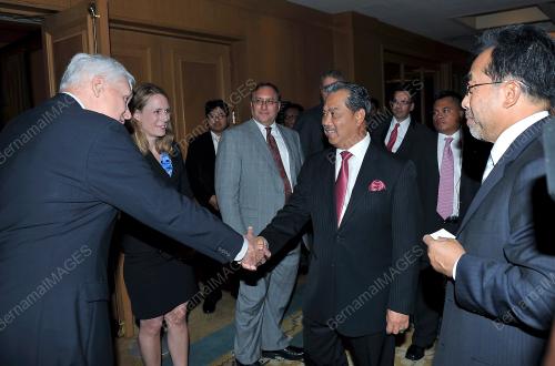 TAN SRI MUHYIDDIN MOHD YASSIN