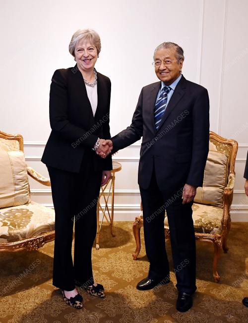 USA17_27092018_PM_BILATERAL