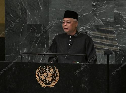 DATUK SERI ISMAIL SABRI YAAKOB