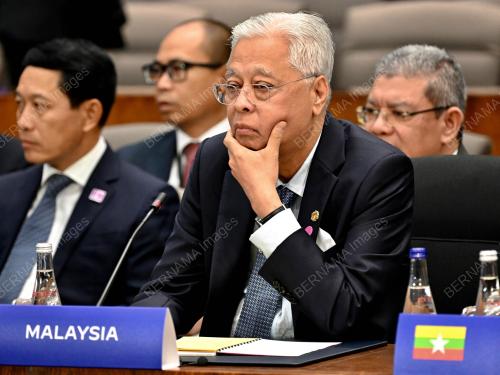 DATUK SERI ISMAIL SABRI YAAKOB