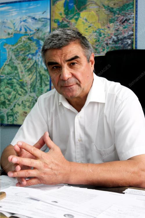 UZB01_03072012_UZBEKISTAN
