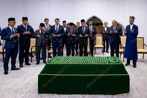 DATUK SERI ANWAR IBRAHIM 