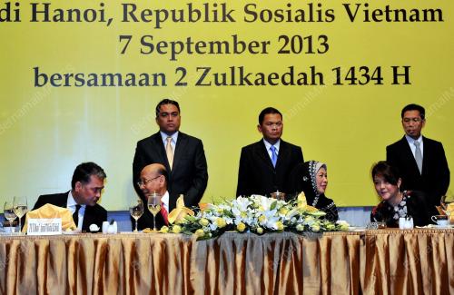 VET02_07092013_HANOI