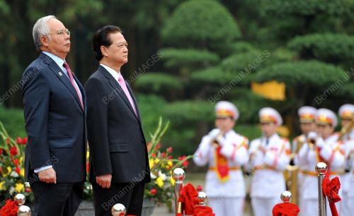 VET03_04042014_PM_HANOI