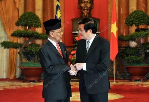 VET03_06092013_HANOI