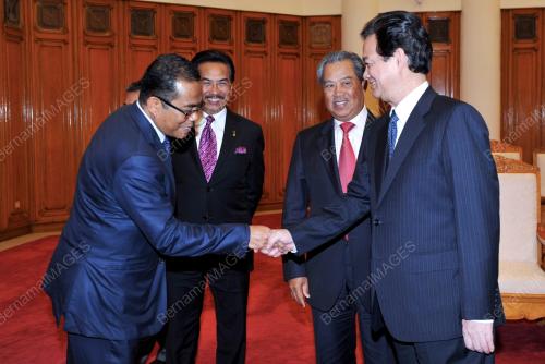 VET03_18102013_TPM_PM_VIETNAM