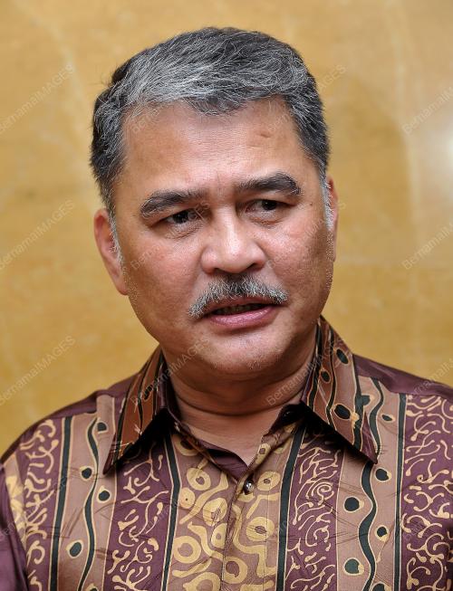 VET04_28102014_DUTA