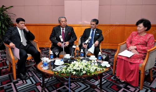 VET10_18102013_TPM_SIDANG_AKHBAR