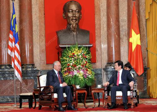 VET11_04042014_PM_HANOI