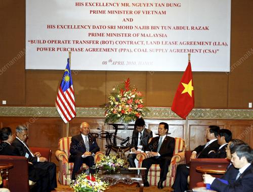 ASEAN SUMMIT