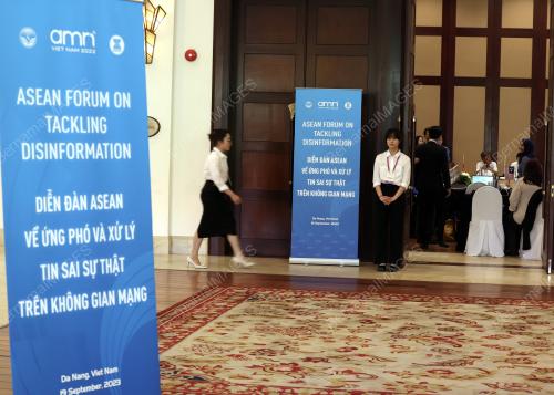 THE 16TH CONFERENCE OF ASEAN MINISTERS RESPONSIBLE FOR INFORMATI