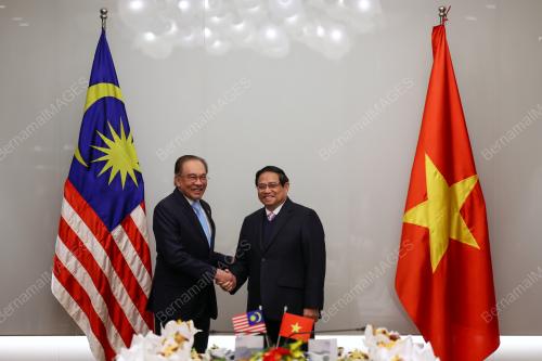DATUK SERI ANWAR IBRAHIM