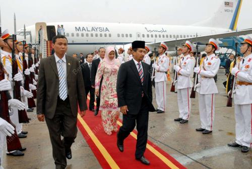 TUANKU MIZAN ZAINAL ABIDIN