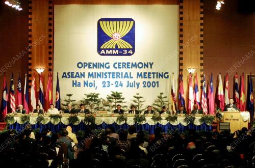 VNM03-23_07_2001 AMM-SPEECH