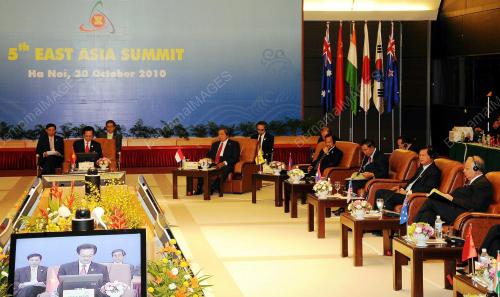 SIDANG KEMUNCAK ASEAN KE 17