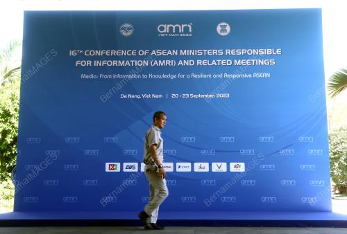 THE 16TH CONFERENCE OF ASEAN MINISTERS RESPONSIBLE FOR INFORMAT