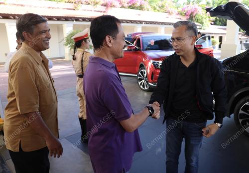 FAHMI FADZIL
