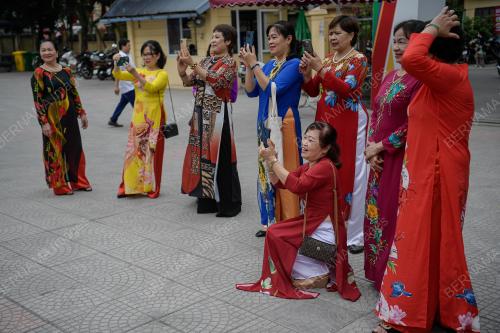 HANOI DAILY LIFE
