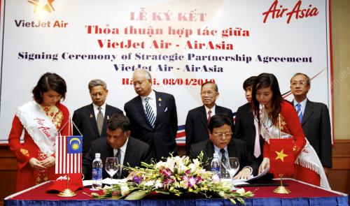 VNM7_080410_ASEAN SUMMIT