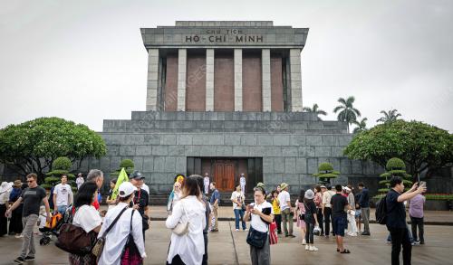 HO CHI MINH MAUSOLEUM