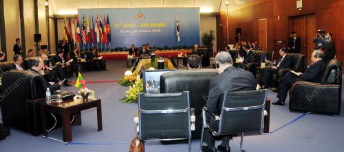SIDANG KEMUNCAK ASEAN KE-17