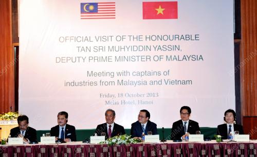 VNM09_18102013_TPM_INDUSTRI