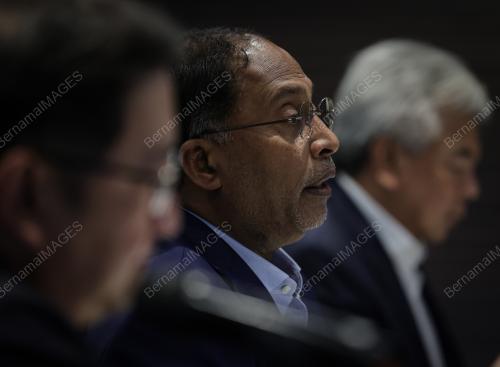 DATUK SERI DR. ZAMBRY ABD KADIR