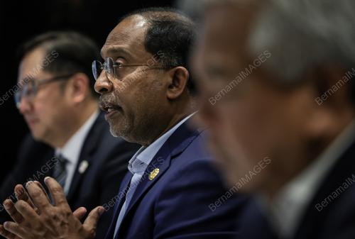 DATUK SERI DR. ZAMBRY ABD KADIR