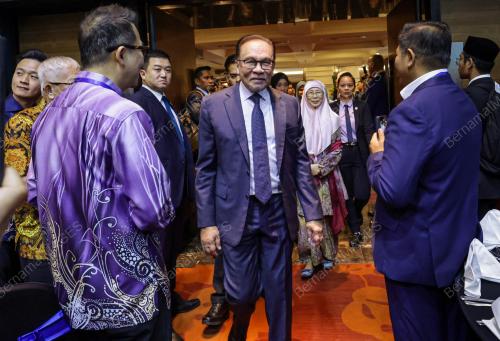 DATUK SERI ANWAR IBRAHIM