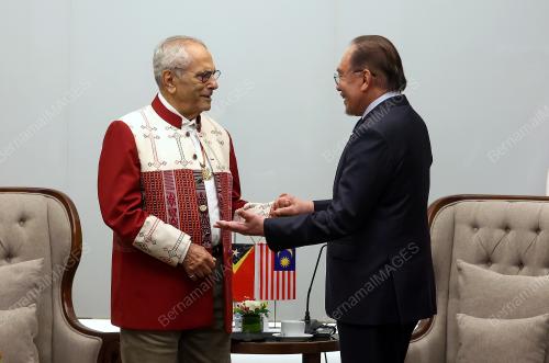 DATUK SERI ANWAR IBRAHIM