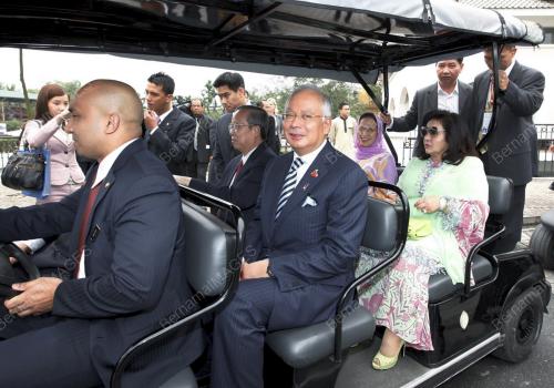 ASEAN SUMMIT